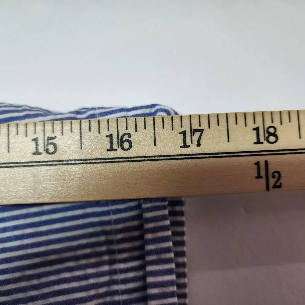 POLO‎ RALPH LAUREN SEERSUCKER SHORTS SIZE 40